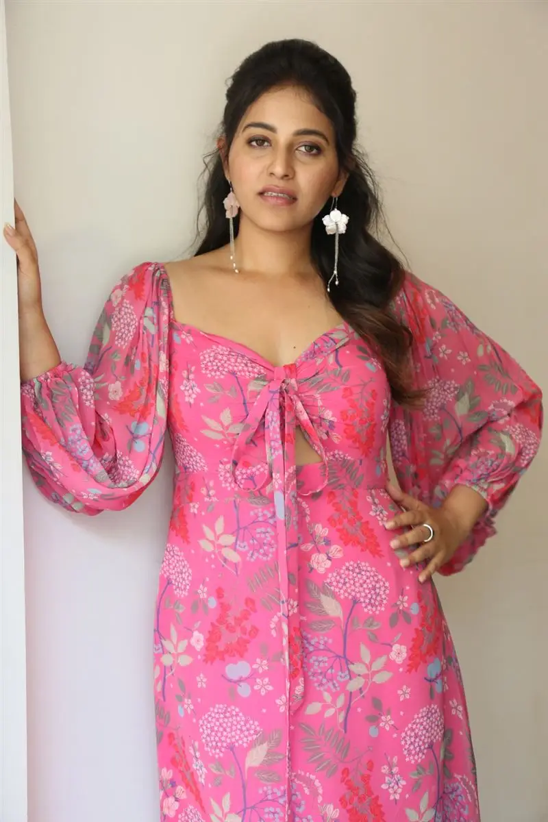 TELUGU ACTRESS ANJALI AT GANGS OF GODAVARI MOVIE INTERVIEW 7